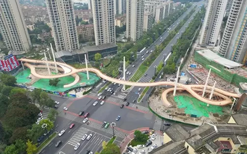The first pedestrian bridge in Southwest China made a stunning appearance!